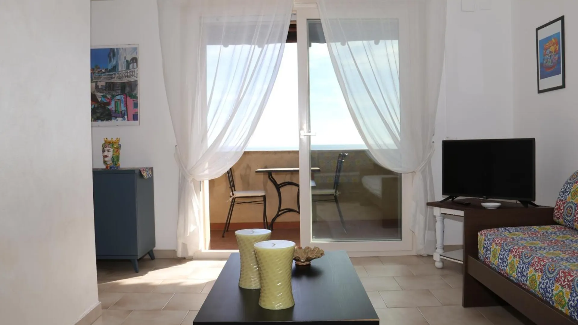 Casa Fleres Villa Santa Teresa Di Riva 0*,  Italy