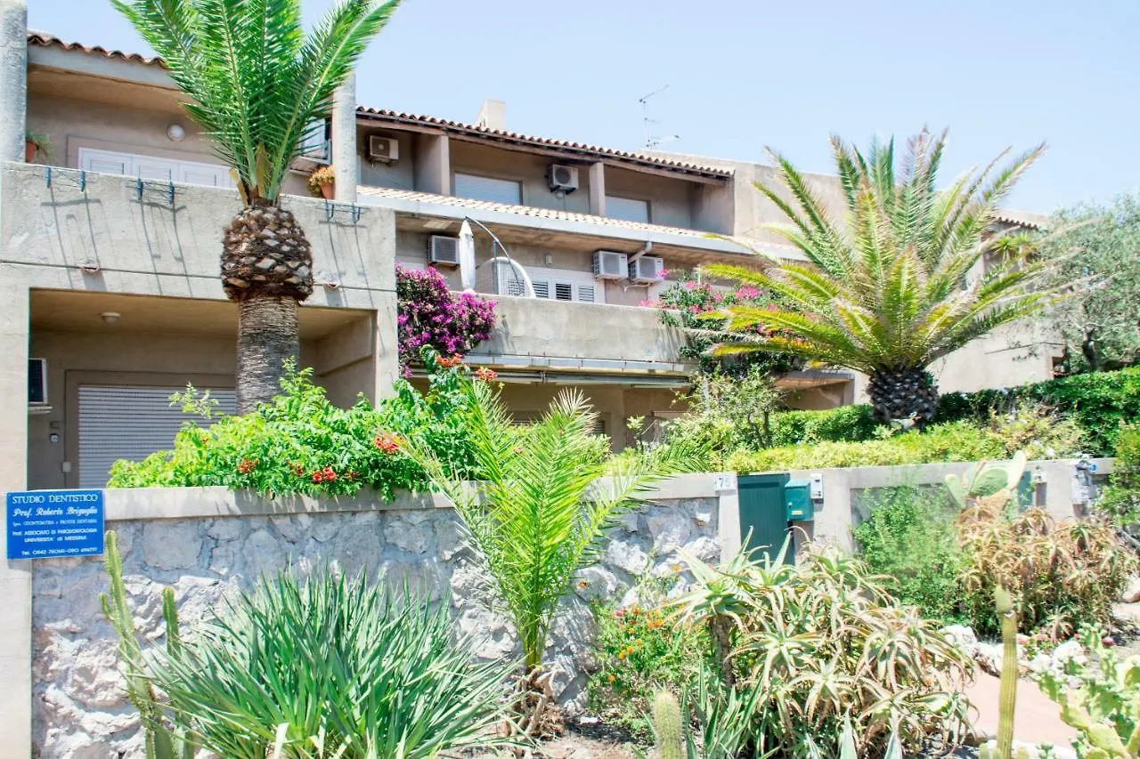 Casa Fleres Villa Santa Teresa Di Riva