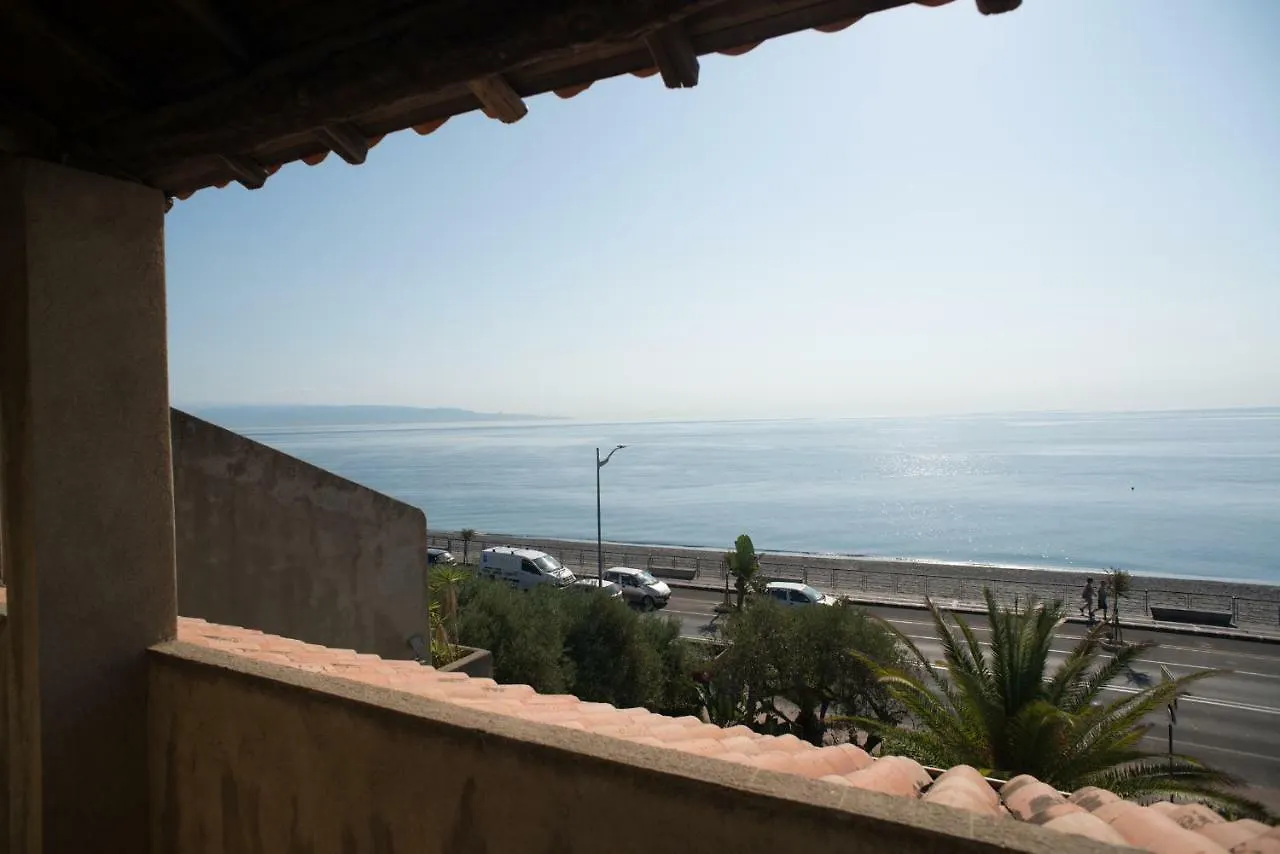 Casa Fleres Villa Santa Teresa Di Riva Holiday home